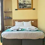 Otantik Aparthotel 4*