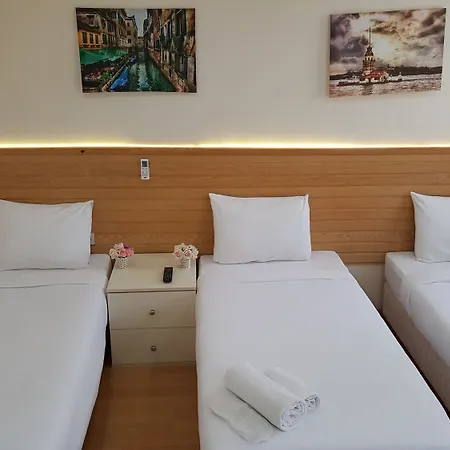 Otantik Aparthotel 3*