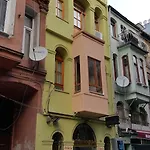 Otantik Aparthotel 4*